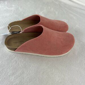 Universal Thread NWT Pink Faux Suede Contour Footbed Mule Clog. size 7.5
